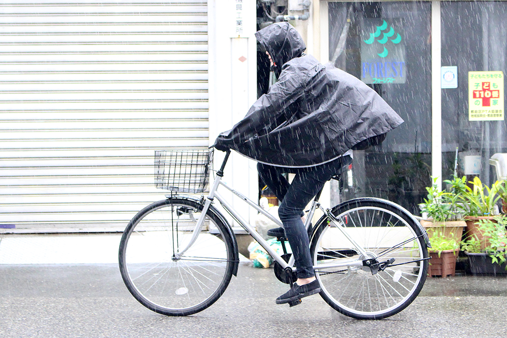 雨の日にも自転車に乗りますか？スタイル別おすすめ。