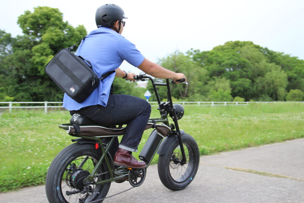 なんだコレは！？自転車なのか！？バイクのような存在感を放つ新しいE-バイク