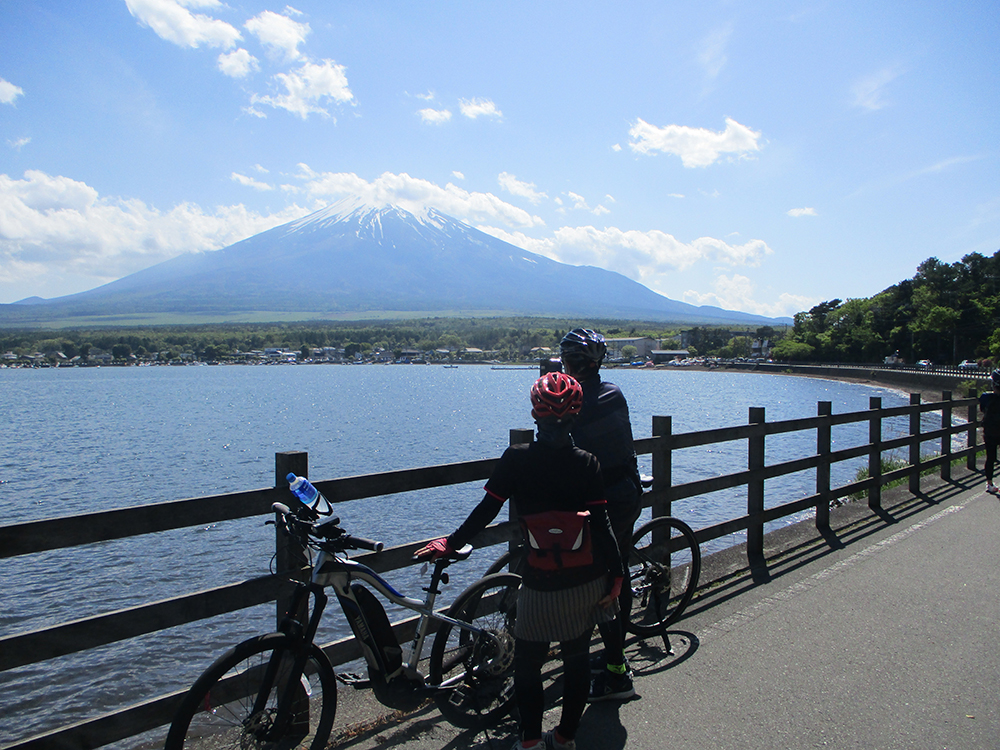 絶景富士山 山中湖周遊サイクリングツアー 相模原店 永井店長がご紹介 ぶろぐ で あさひ